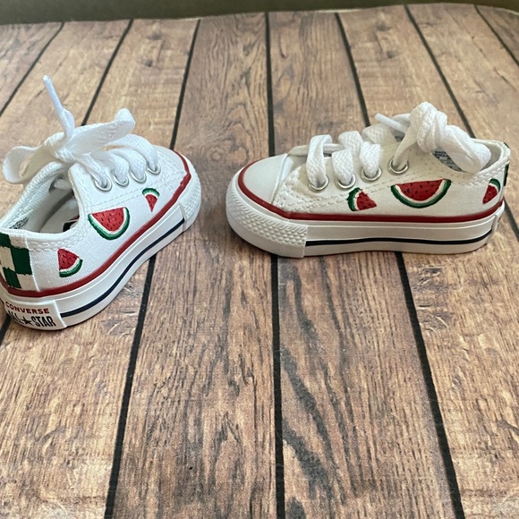 Converse Kids White Watermelon Sneakers toddler size 2 - Picture 1 of 1